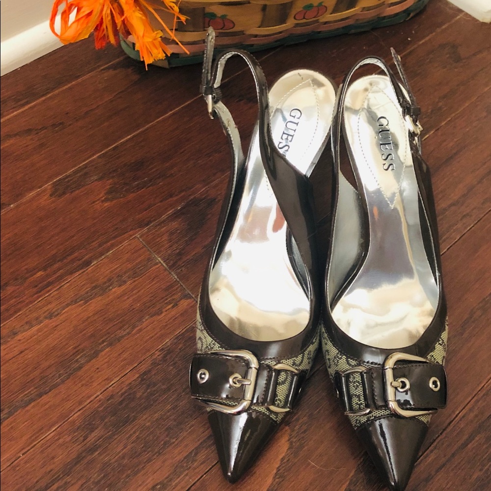 Guess sling back pumps